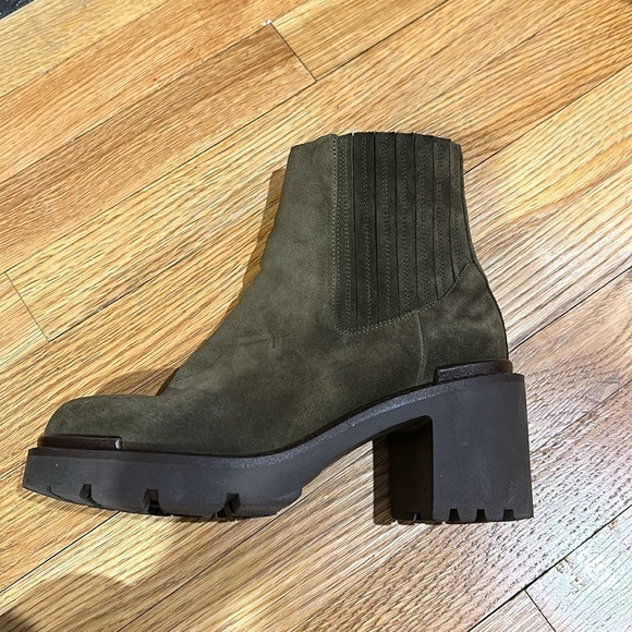 Aquatalia Green Booties - Picture 4 of 5